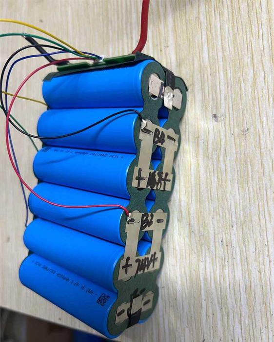 100w корпус PowerBank під акб 21700 на 12 шт