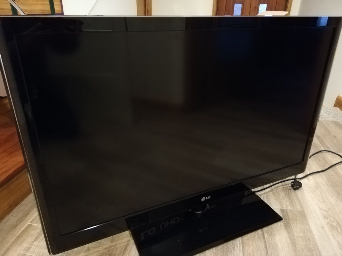 TV LG 42 LV 5500 para peças