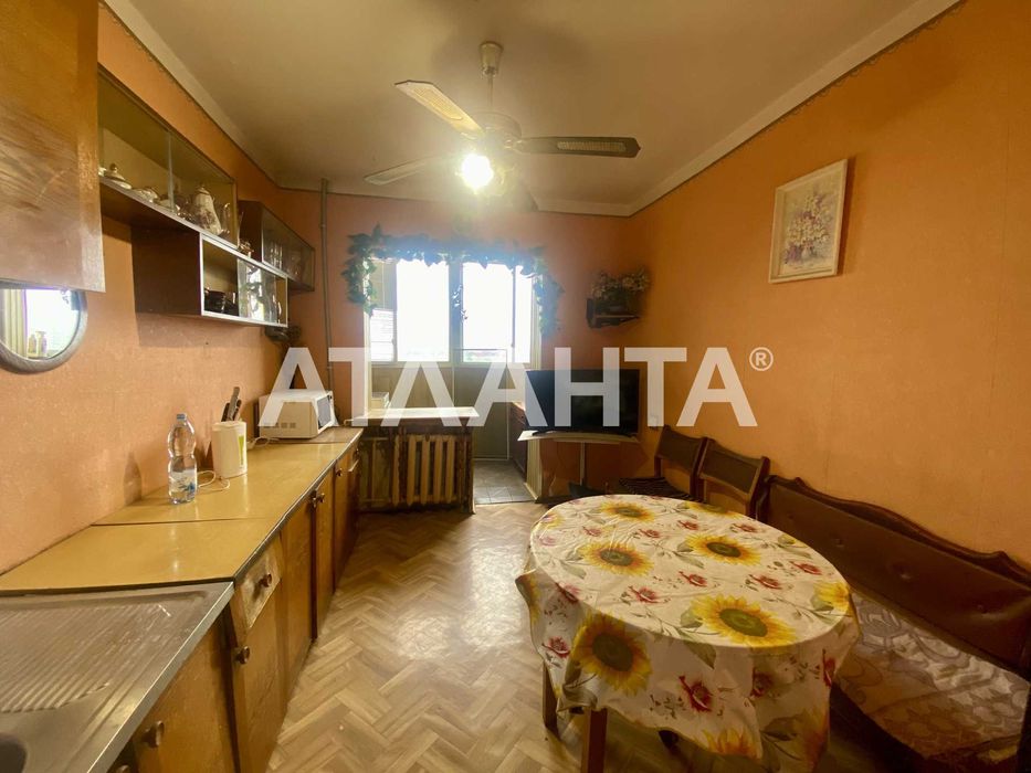 Продам 4-комнатную квартиру Сотовый проект Люстдорфская Вузовский