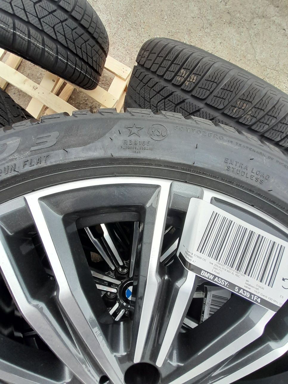 Koła zimowe BMW 3 G20 G21 4 G22 G23 2 G42  225/45/18  mpakiet