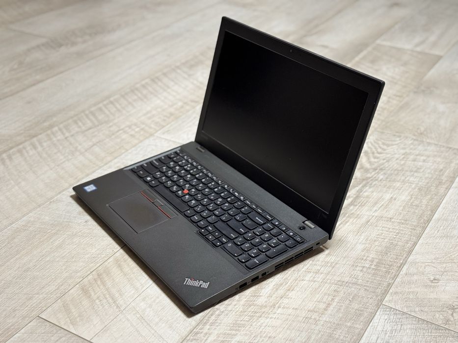 Lenovo ThinkPad T560