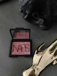 Румʼяна NARS відтінок Deep Throat