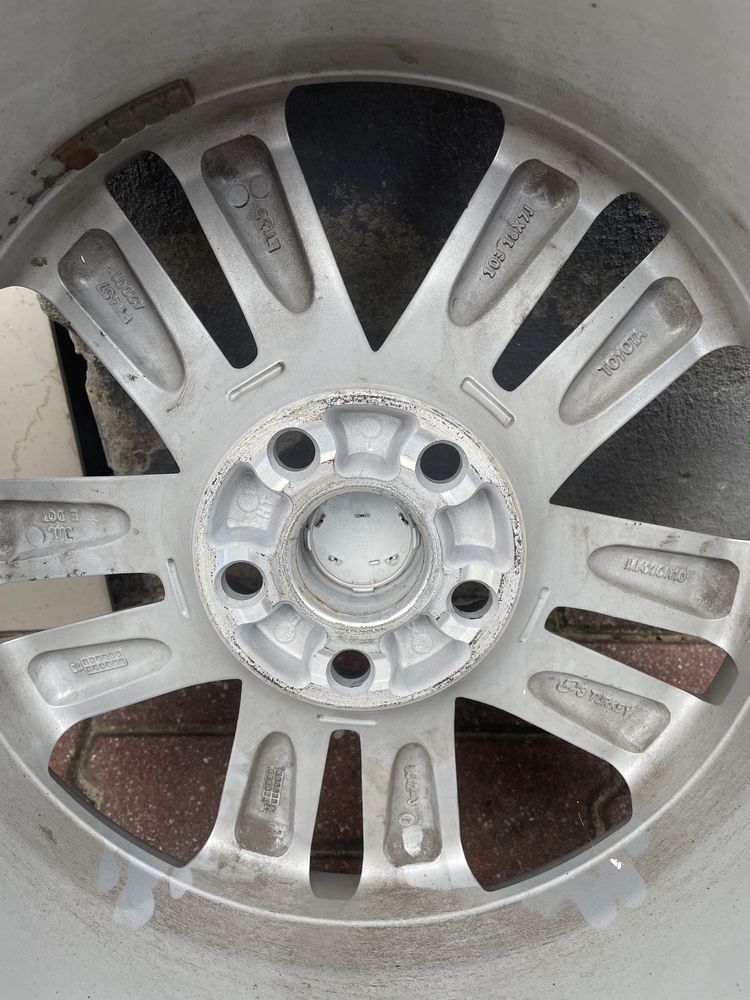 Toyota Rav 4  Komplet opony felgi alu 18 cali