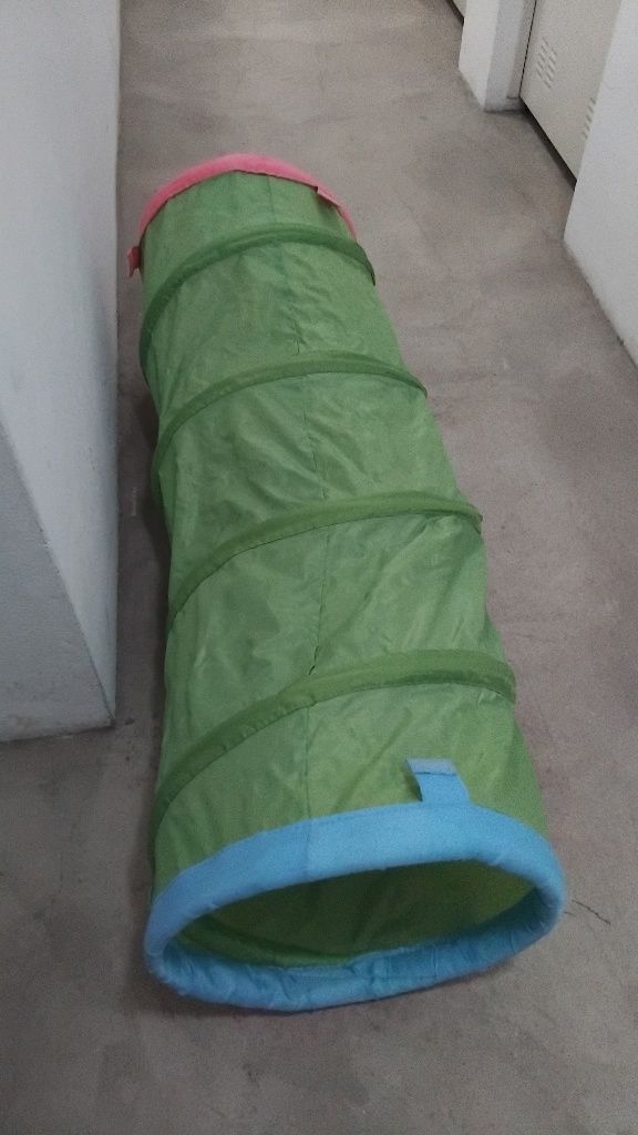 Túnel Ikea para criança