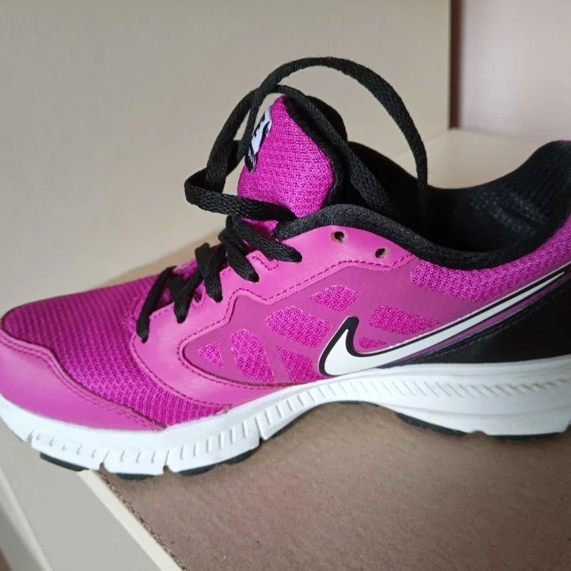 кросівки Nike Downshifter