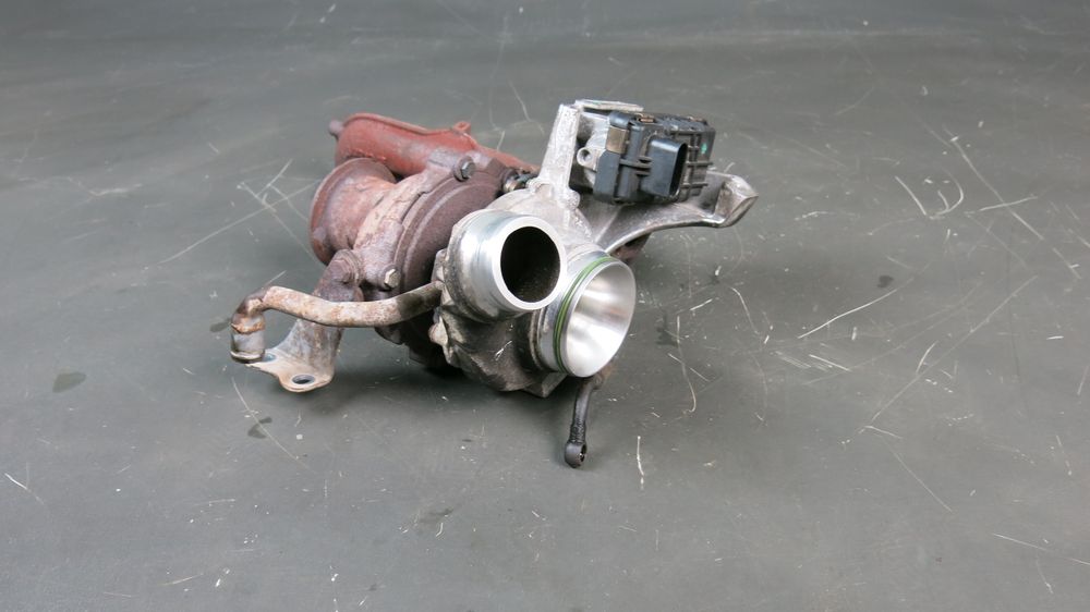 BMW E90 E91 2.0d N47 Turbina turbosprężarka Garrett