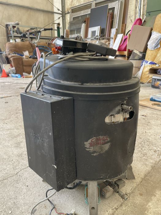 Sprzedam piecyk kompletny Truma C 3402, kompletny.