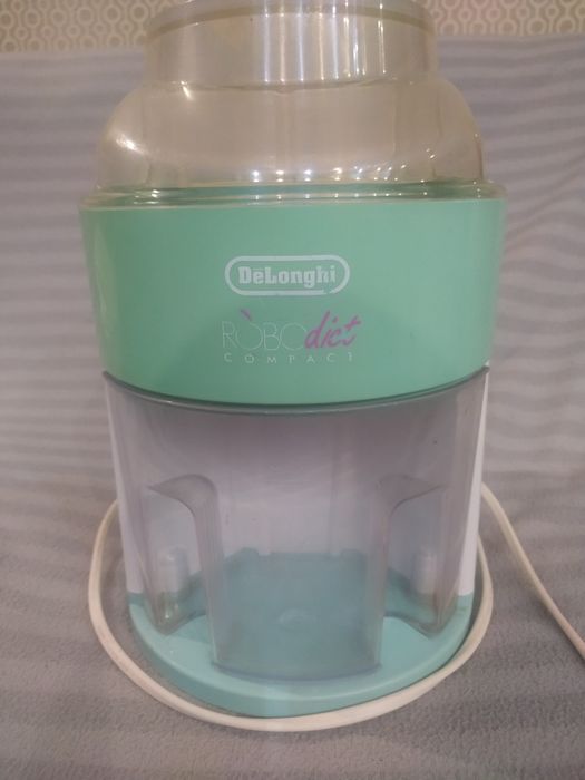 Соковыжималка "Де Лонжи"