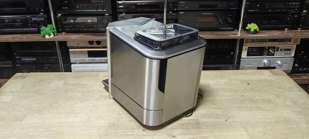 Кавова машина Siemens EQ.9 S700