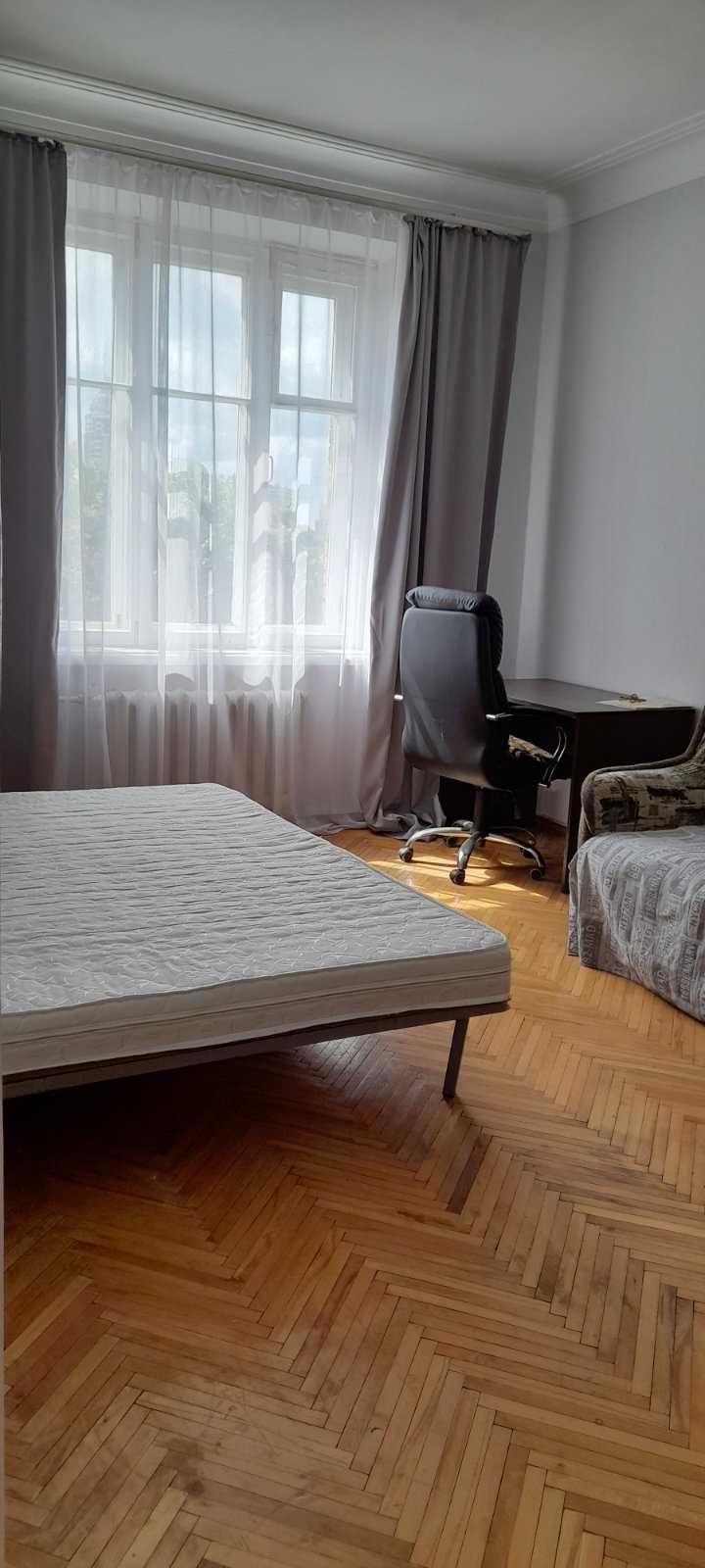 провулок Костя Гордієнка, 10