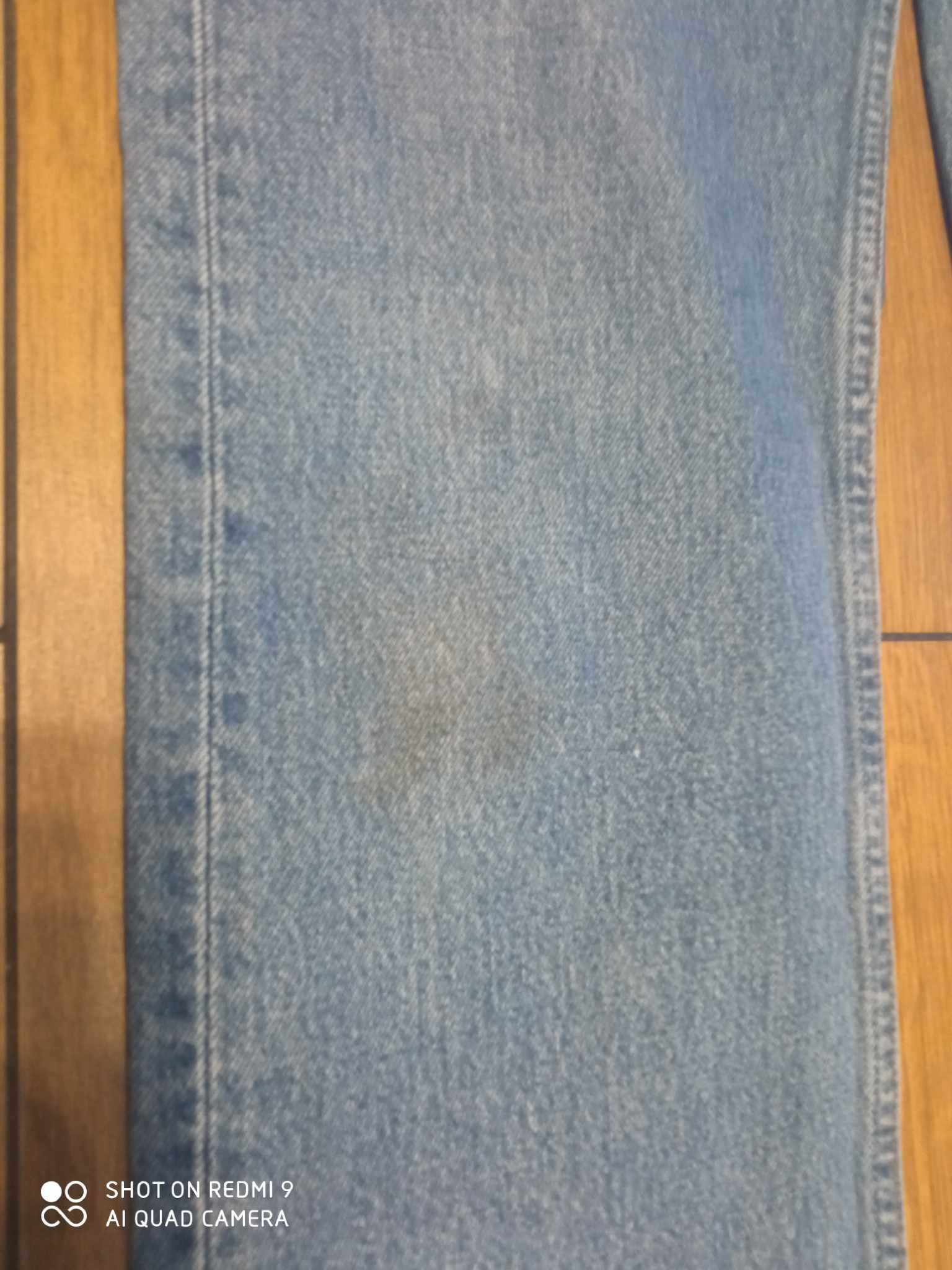 Spodnie męskie jeansy Levis Levi's 501 32X34 W32 L34 plamy