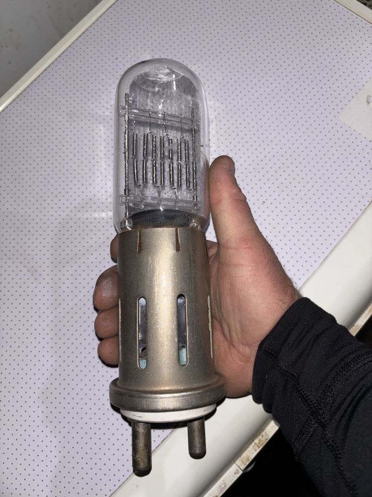 Лампа галогенная КГК 220-5000 G38