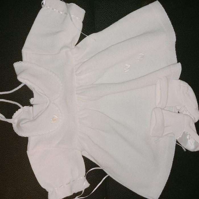 Sukieneczka do chrztu dla dziewczynki