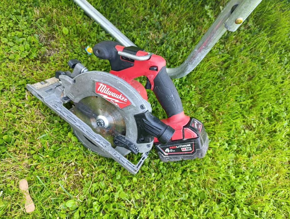 Продам пилу Milwaukee m18 ccs55