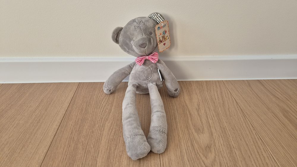 Uroczy miś z kokardką, maskotka,  przytulanka dla niemowlaka_NOWY