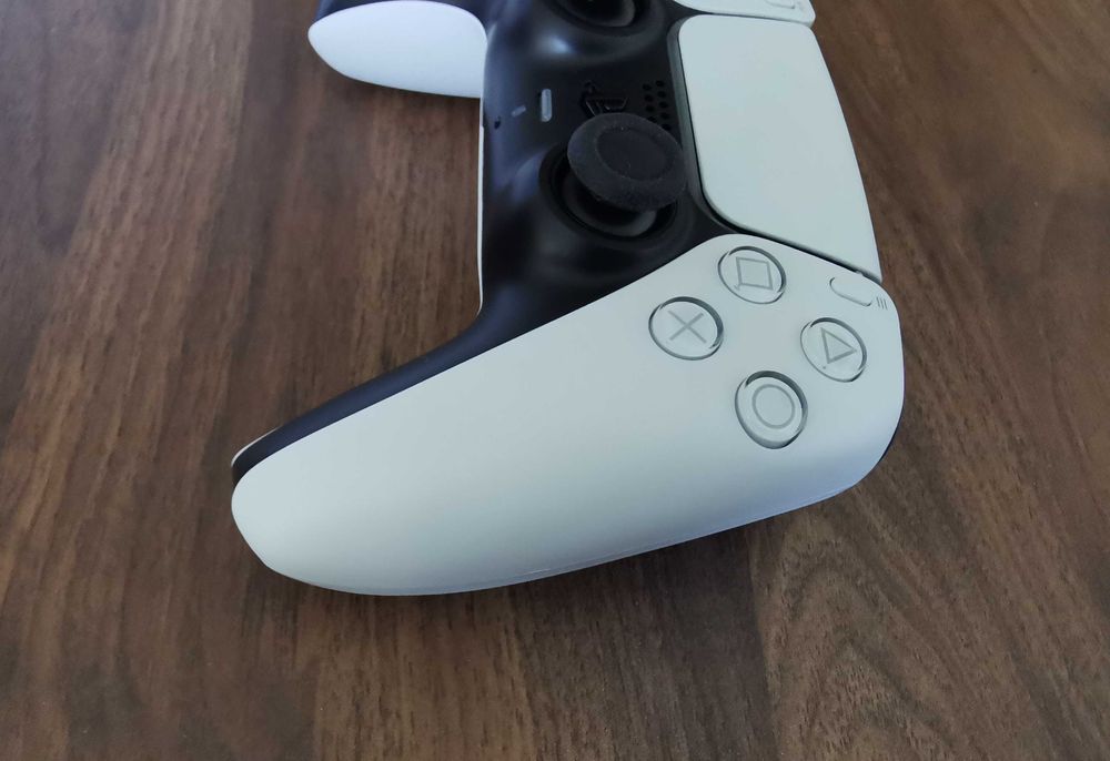 Pad DualSense PS5  White – nowe analogi magnetyczne
