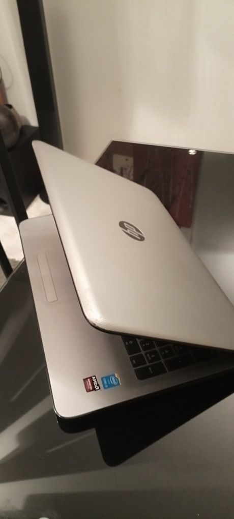 Portatil HP 4Gb Disco 500BG