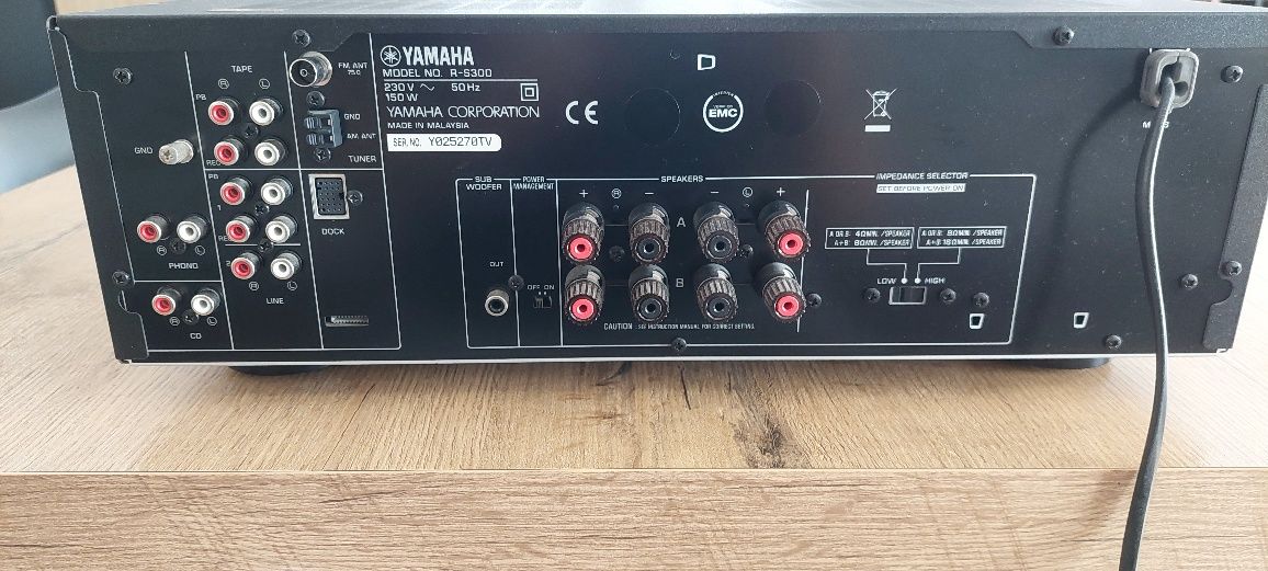 Yamaha r-s300 amplituner stereo