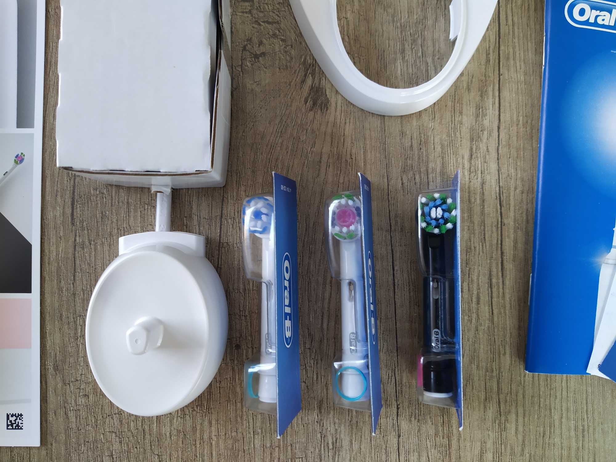 Szczoteczka ORAL-B PRO 3 3000 PLUS EDITION zestaw 3 końcówki - Nowa