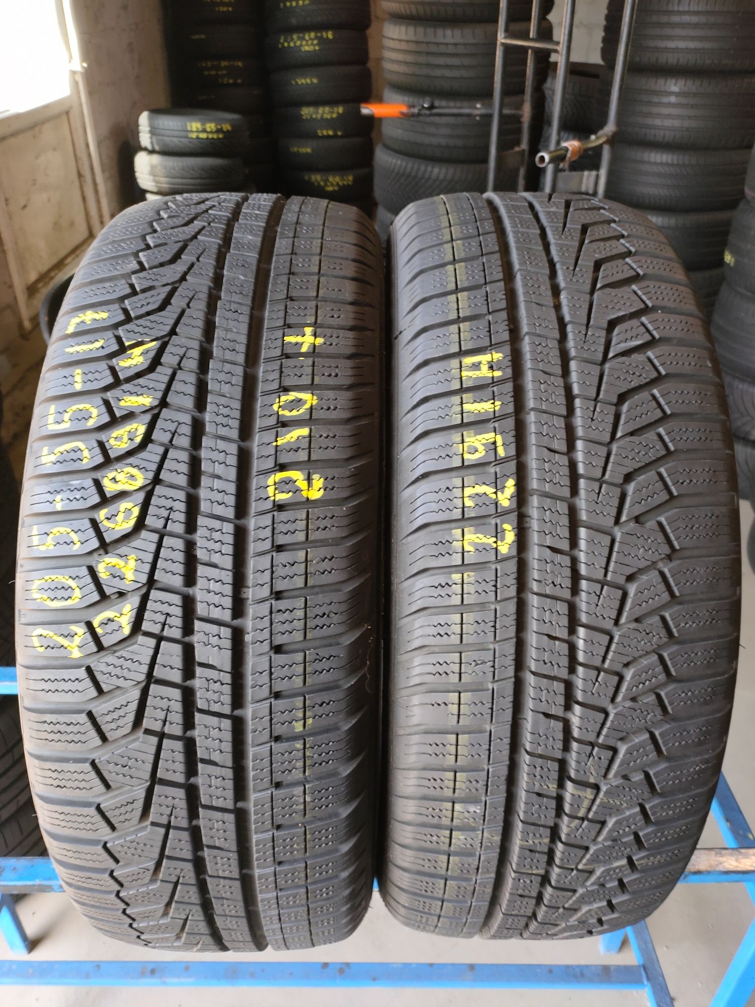 205/55r17 Hankook Winter i'cept evo2 z 2022r około 6,8mm