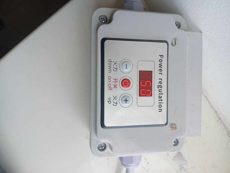 Регулятор напряжения мощности