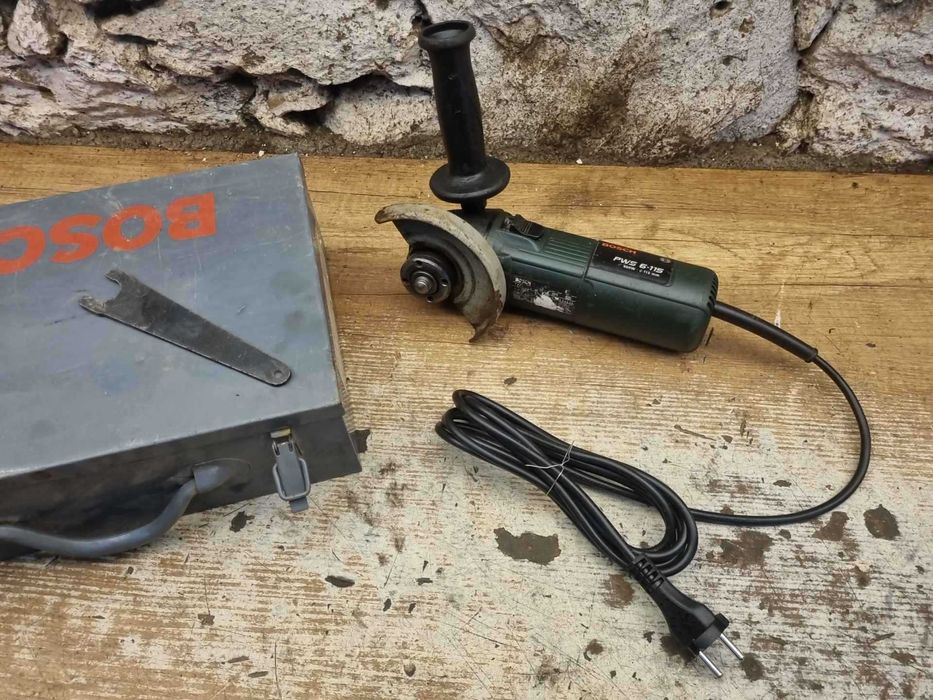 Szlifierka kątowa BOSCH 600W 115mm