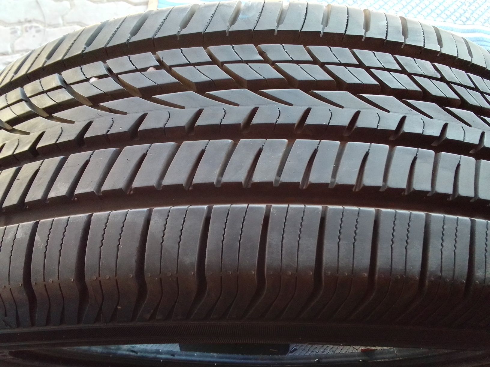 Opona wielosezonowa 225/55r18 YOKOHAMA 2023r 8.5mm