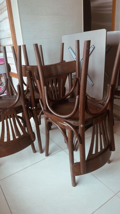 3 mesas 6 cadeiras usadas hotelaria