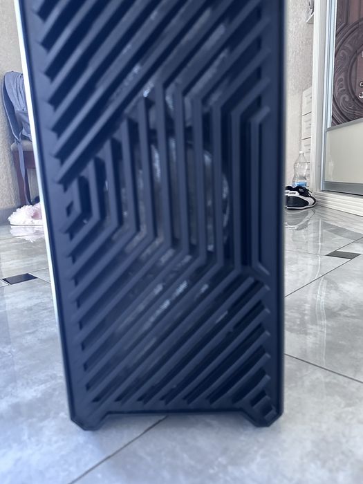 Компʼютер MSI GeForce RTX 4060 VENTUS 2X, Процесор AMD Ryzen 5 7500F