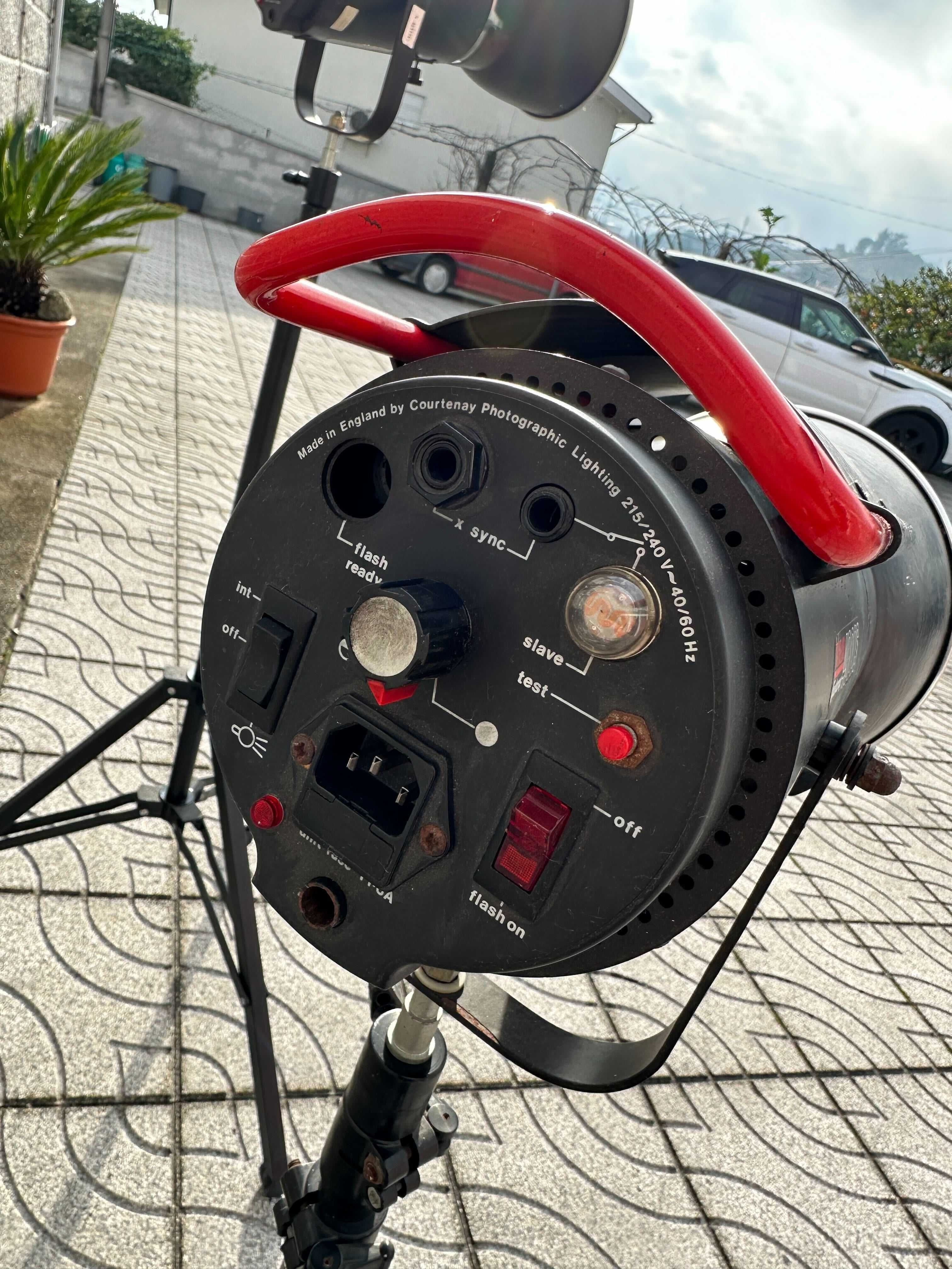 Cabeças de Luz 4000S