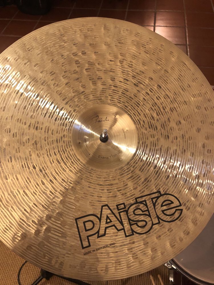 Paiste Signature Traditional Extra Thin Crash - 16” e 18”