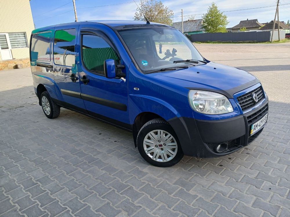 Продам FIAT doblo maxi baza