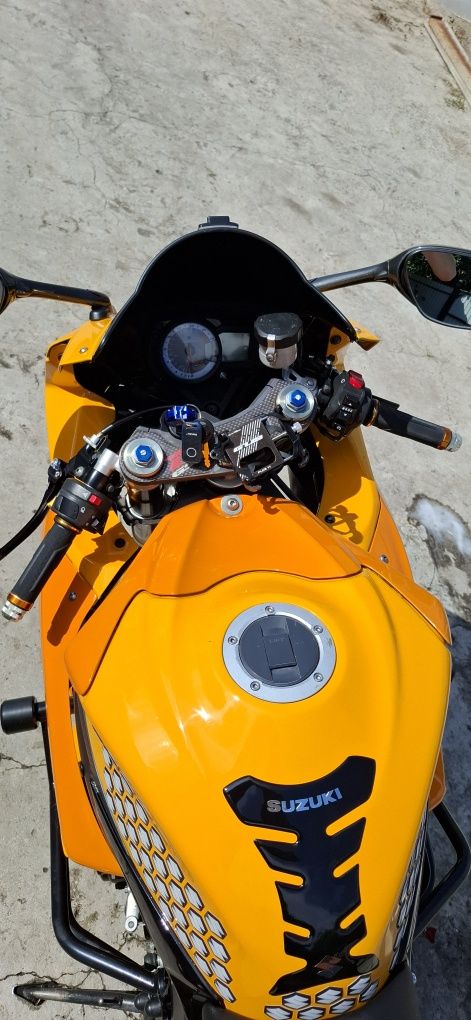 Продам сузуки джиксер к8 600 кубов Suzuki gsxr 2008
