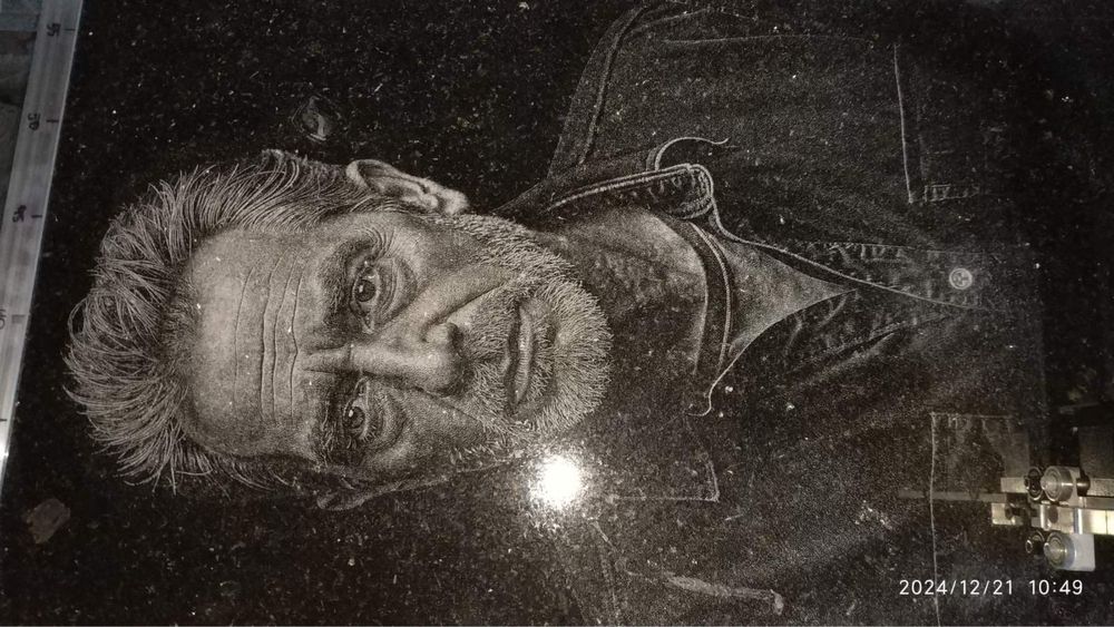 Гравірувальний станок по граніту від виробника