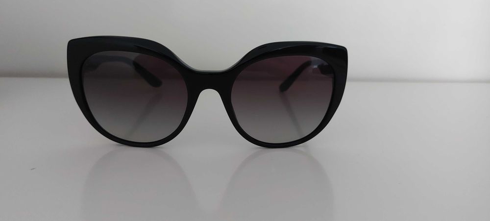 Okulary przeciwsłoneczne czarne kocie DOLCE & GABBANA + etui