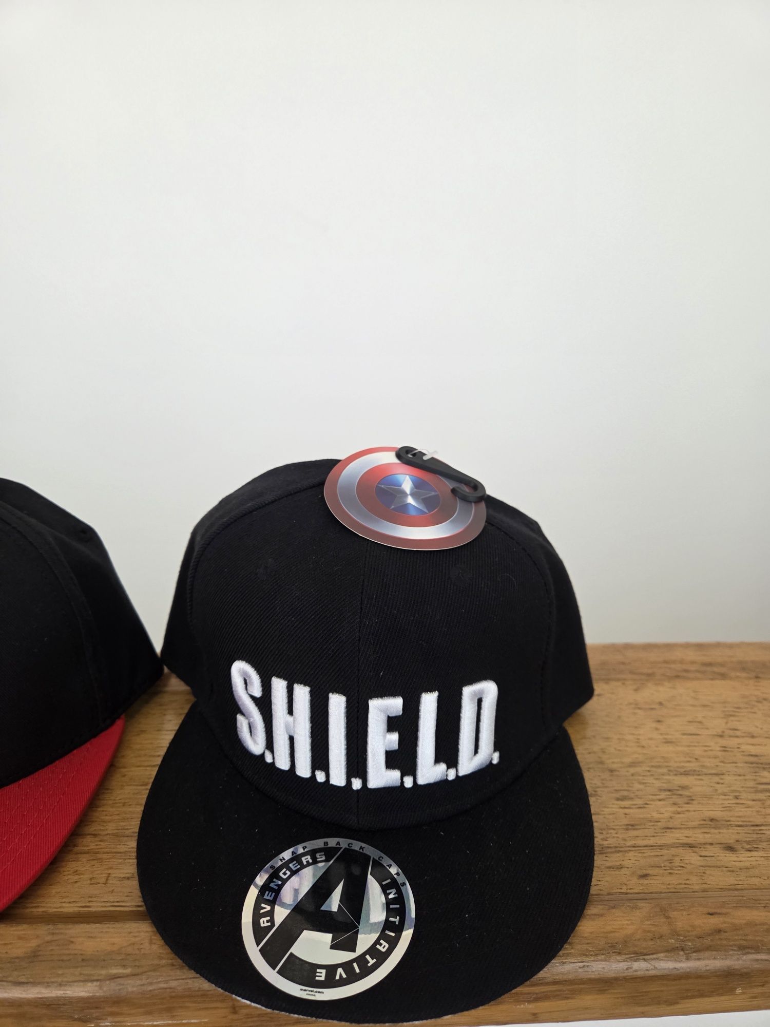 Chapéu avengers e shield