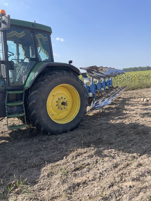 Трактор John Deere 7810 2000