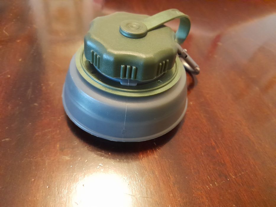 Garrafa de água para campismo