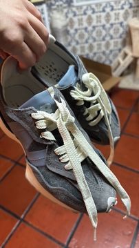 New balance cinza