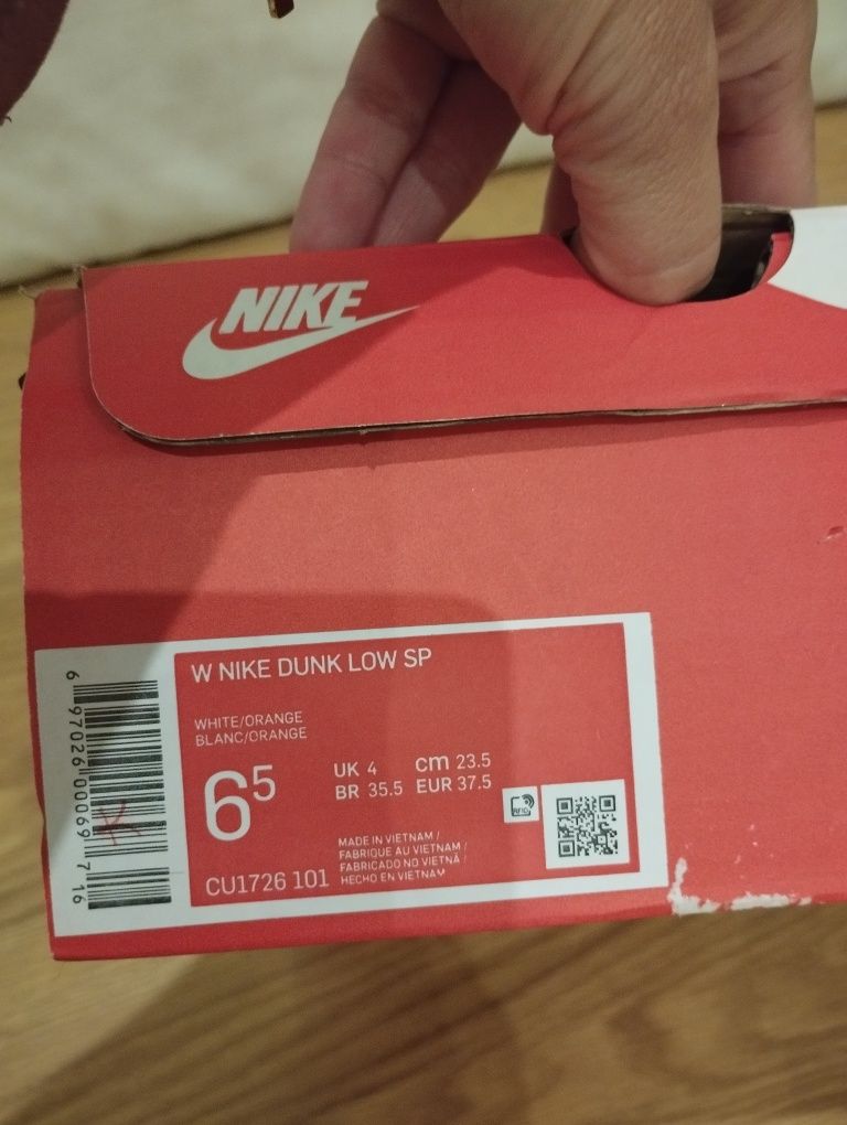 Nike Dunk Low Orange tamanho 37,5
