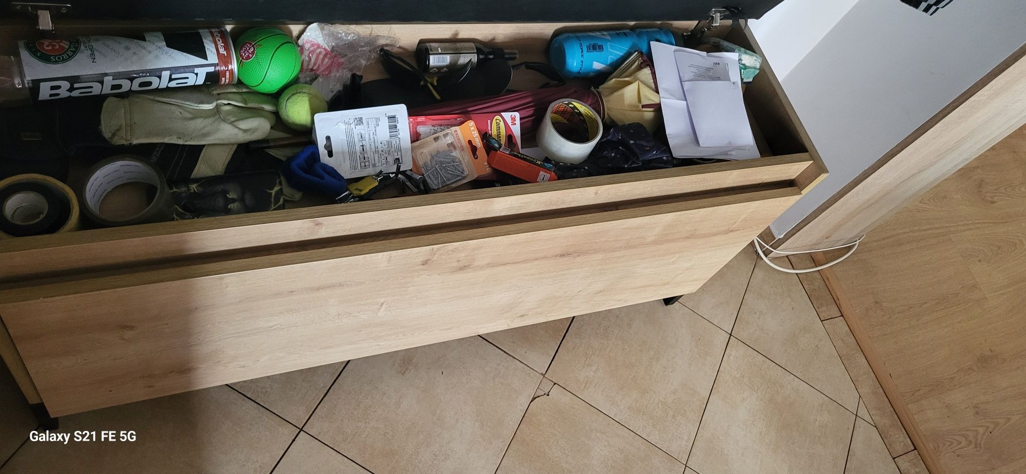 Komoda na buty z siedziskiem