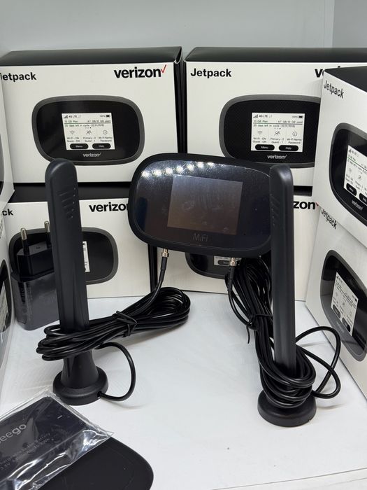 Novatel Inseego 8000L/8800L 4G мобільний роутер WiFI