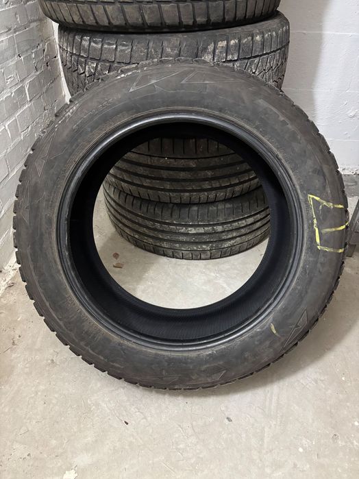 Зимові шини Bridgestone Blizzak DM-V2 255/55 R19, Japan, 2020