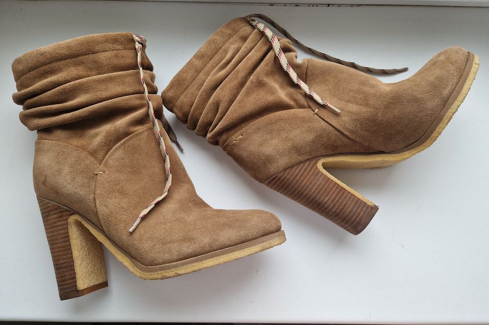 Ботинки сапоги бежевые кемел camel See By Chloe