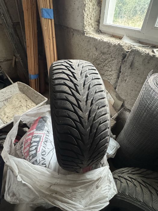 Шина Yokohama 255/50r19 2017рік