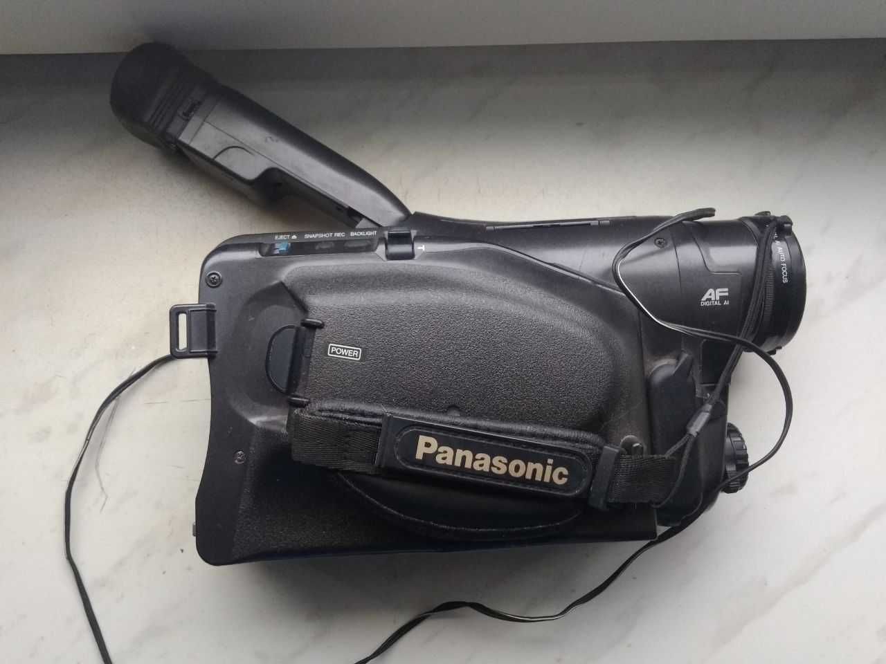 Видеокамера Panasonix rx7