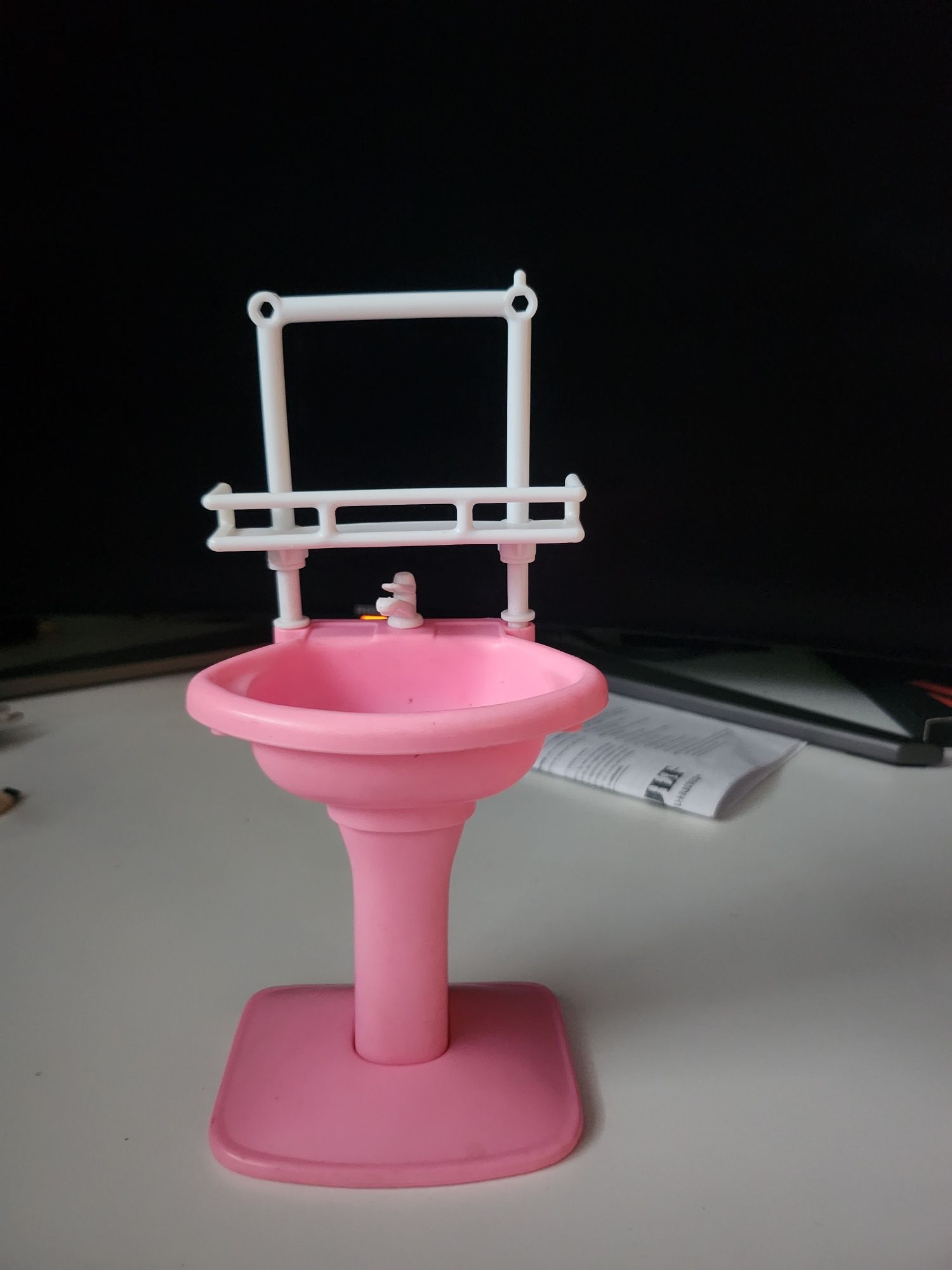 Barbie umywalka łazienka meble mebelki lalka lalki dom domek vintage