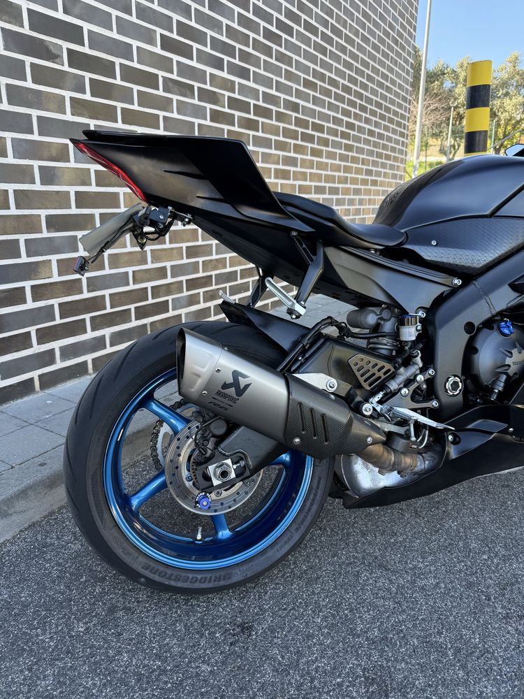 Yamaha YZF R6 2017 Akrapovic