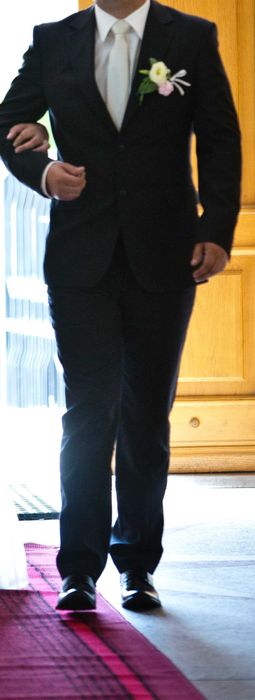 Garnitur Bytom  176/104/92 czarny w delikatne prążki