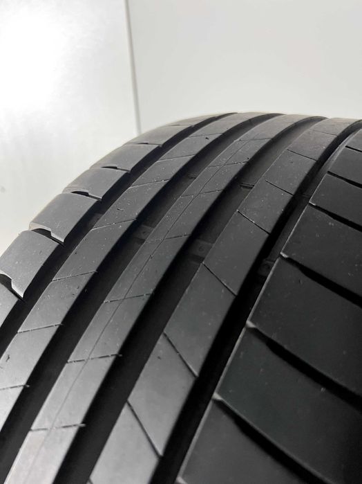 Pneus Bridgestone Turanza T005 - 225/40/19 - Como NOVOS
